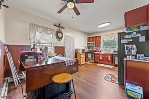 42-44 Scheerer Ave, Newark, NJ 07112 - Photo 9