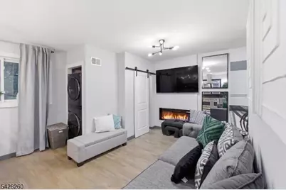 594 Belleville Ave, Belleville, NJ 07109 - Photo 17
