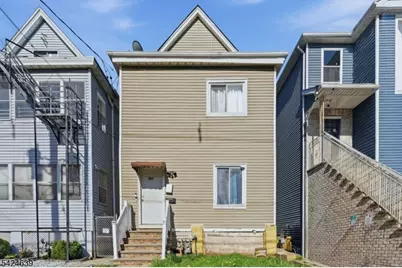 521 Maple Ave, Elizabeth, NJ 07202 - Photo 1
