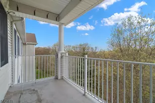 119 Ridgeview Ln, Mount Arlington, NJ 07856 - Photo 27