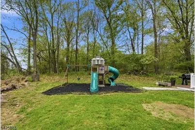 8 Danielle Dr, Liberty Township, NJ 07838 - Photo 15