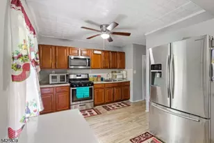 83 Hamilton St, East Orange, NJ 07017 - Photo 7