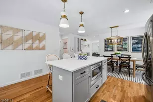 41 Milton Ave, Summit, NJ 07901 - Photo 9