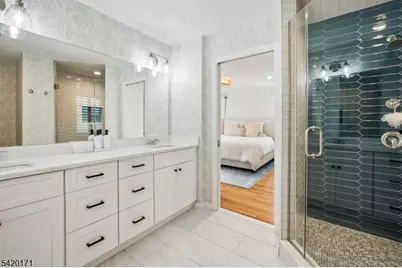 41 Milton Ave, Summit, NJ 07901 - Photo 15