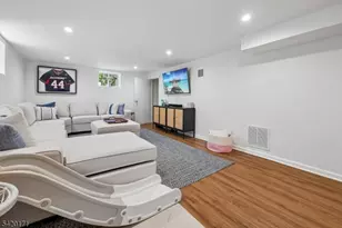 41 Milton Ave, Summit, NJ 07901 - Photo 29