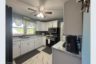 225 Sunnymead Rd, Hillsborough Township, NJ 08844 - Photo 31
