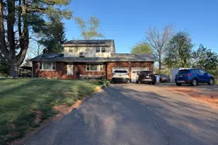225 Sunnymead Rd, Hillsborough Township, NJ 08844 - Photo 11