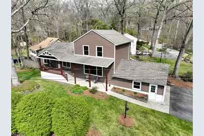 10 Hillside Rd, Ringwood, NJ 07456 - Photo 1