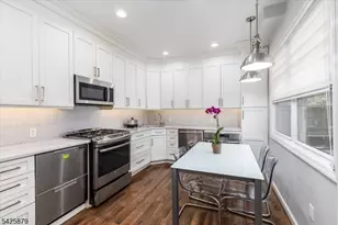 116 Westervelt Pl, Passaic, NJ 07055 - Photo 11