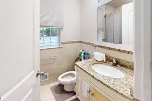 800 Bergen St, Newark, NJ 07108 - Photo 3