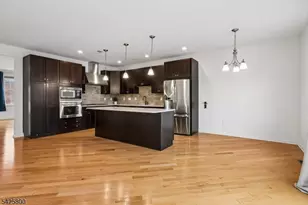 20 Gable Walk, Livingston, NJ 07039 - Photo 15
