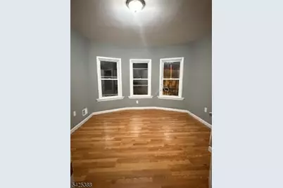 380 Halsted St, East Orange, NJ 07018 - Photo 9