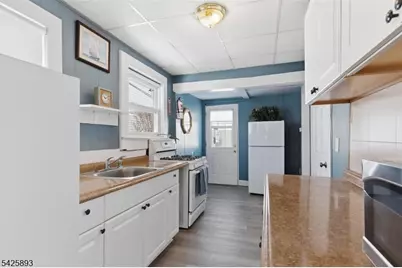 206 16th Ave, Belmar, NJ 07719 - Photo 5