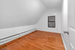 25 Oak St, Paterson, NJ 07501 - Photo 13