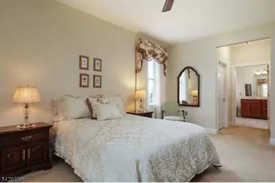 5110 Enclave Cir #5110, Franklin Township, NJ 08873 - Photo 19