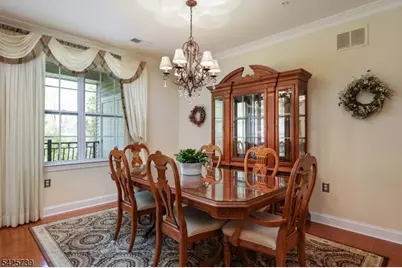 5110 Enclave Cir #5110, Franklin Township, NJ 08873 - Photo 9