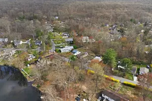 54 Wildwood Rd, Jefferson Township, NJ 07438 - Photo 31