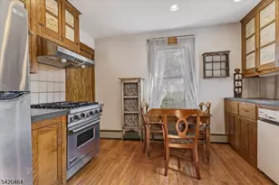 12-17 Roosevelt Pl, Fair Lawn, NJ 07410 - Photo 7