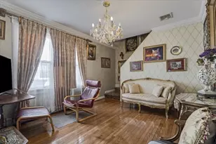 12-17 Roosevelt Pl, Fair Lawn, NJ 07410 - Photo 15