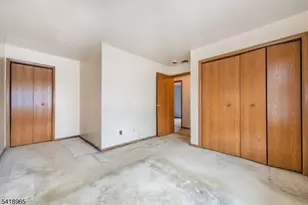 197 Fort Lee Rd, Teaneck Township, NJ 07666 - Photo 17