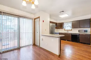 197 Fort Lee Rd, Teaneck Township, NJ 07666 - Photo 11