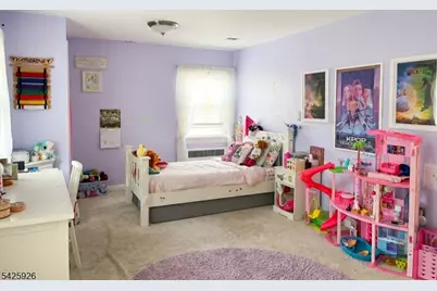 1386 Beverly Rd, Union Township, NJ 07083 - Photo 13