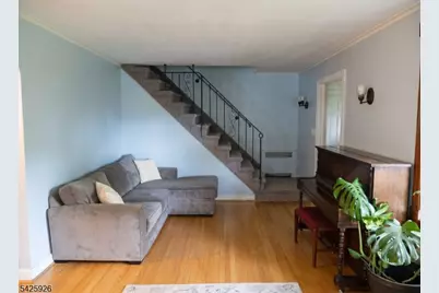 1386 Beverly Rd, Union Township, NJ 07083 - Photo 3