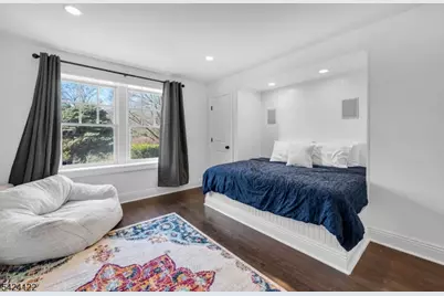 36 Clearwater Dr, Ho Ho Kus, NJ 07423 - Photo 17