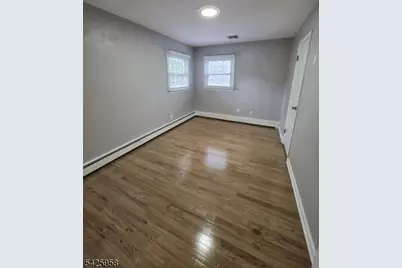 15 Sweetwood Ct, Parsippany, NJ 07054 - Photo 11