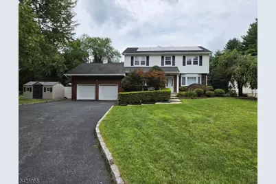 15 Sweetwood Ct, Parsippany, NJ 07054 - Photo 1