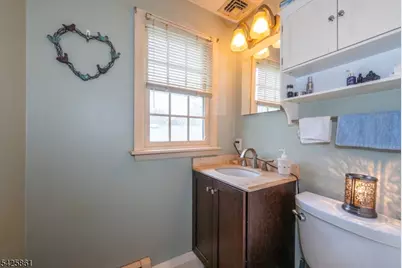 31 Iroquois Trl, Denville, NJ 07834 - Photo 25
