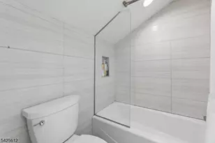115 Lafayette Ave, Passaic, NJ 07055 - Photo 15