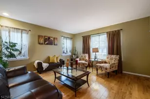 82 Nostrand Rd, Hillsborough Township, NJ 08844 - Photo 13
