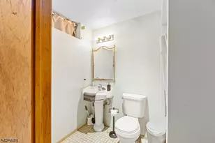 311 Cheyenne Rd, Andover Township, NJ 07848 - Photo 9