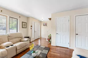 311 Cheyenne Rd, Andover Township, NJ 07848 - Photo 15