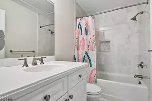 5 Mallard Ln, Bedminster Township, NJ 07921 - Photo 11