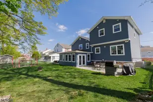 27 Schuyler Dr, Clark Township, NJ 07066 - Photo 5