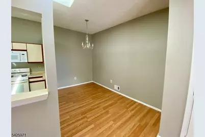 177 Rachel Ct, Franklin Township, NJ 08823 - Photo 7