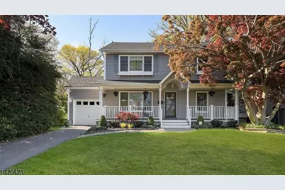 156 Mohawk Dr, Cranford Township, NJ 07016 - Photo 1