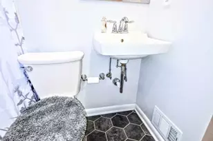 19 E 2nd St, Woodbridge Township, NJ 07064 - Photo 9