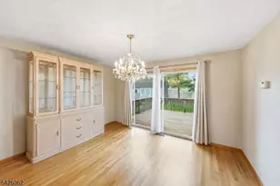121 W Hill Rd, Woodbridge Township, NJ 07067 - Photo 33