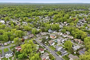 121 W Hill Rd, Woodbridge Township, NJ 07067 - Photo 15