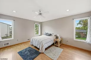 121 W Hill Rd, Woodbridge Township, NJ 07067 - Photo 5