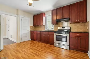 7 Beekman St, Bloomfield, NJ 07003 - Photo 3