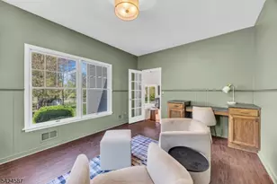 1 Berkshire Ct, Clinton Township, NJ 08833 - Photo 17