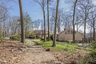 235 Mountainside Rd, Mendham Township, NJ 07945 - Photo 35