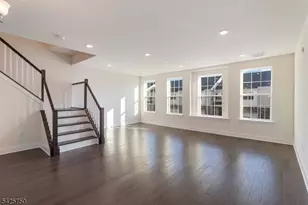28 Colgate Dr, Morris Township, NJ 07960 - Photo 3