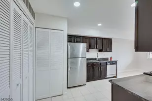 1314 Edison Glen Terrace, Edison, NJ 08837 - Photo 13