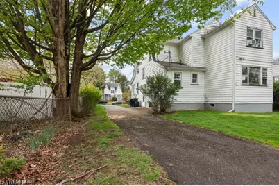 1089 Field Ave, Plainfield, NJ 07060 - Photo 5