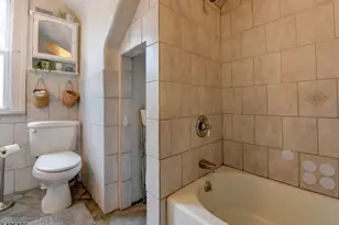 157 Berwyn St, Roselle Park, NJ 07204 - Photo 21